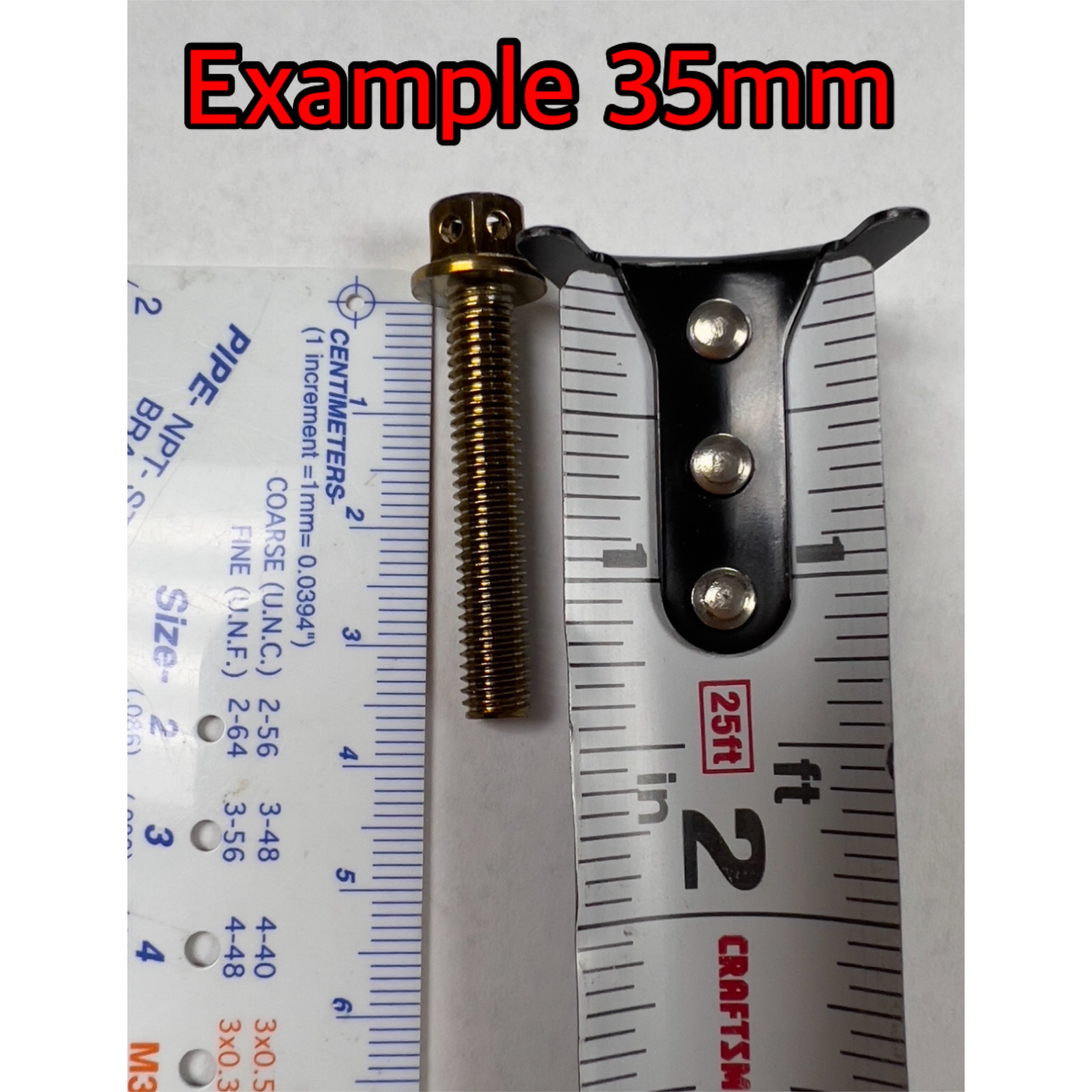 Tornillos oro aluminio con aleacion a titanium