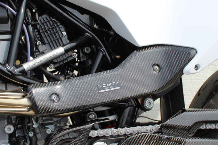 Protector de escape de carbono Husqvarna 701 